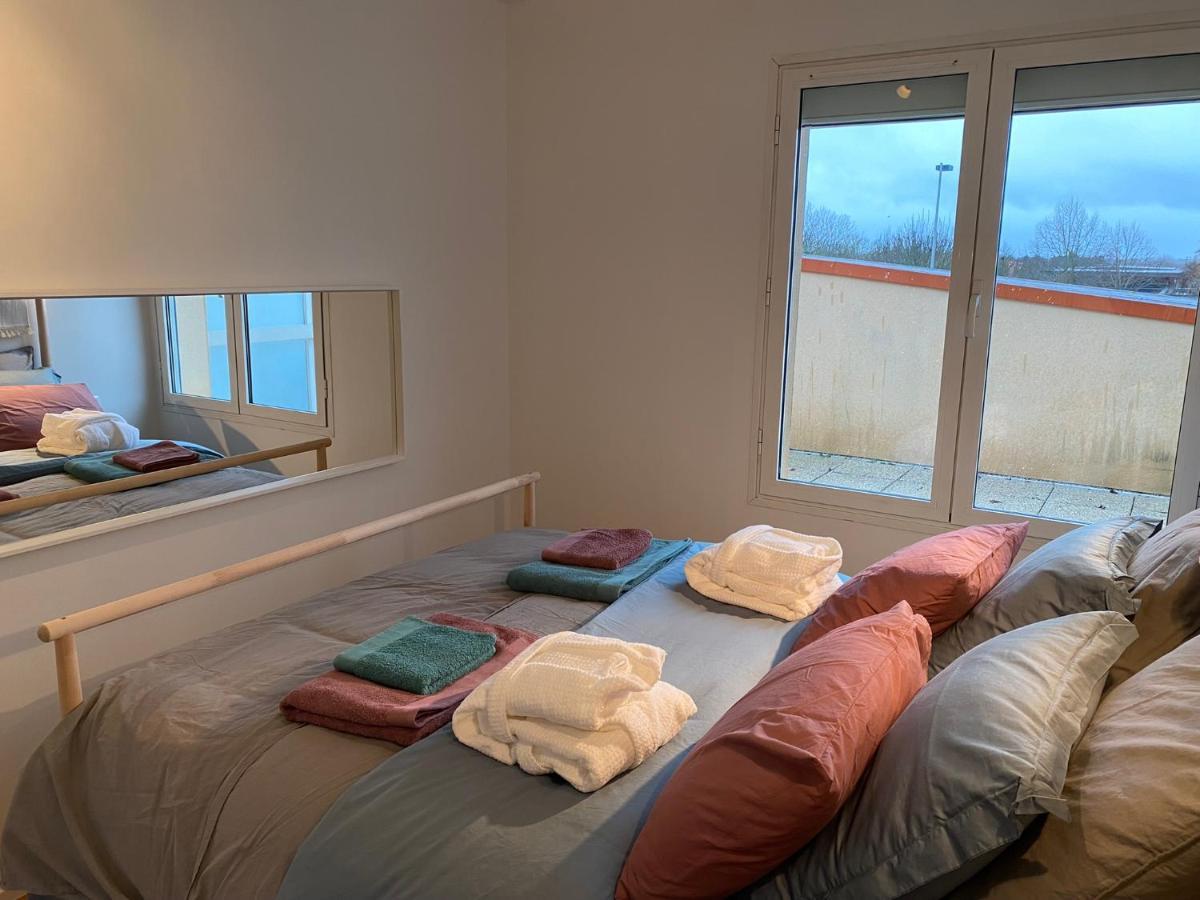 Appartement 2 Pieces De 44M² En Centre Ville Magny-les-Hameaux Dış mekan fotoğraf